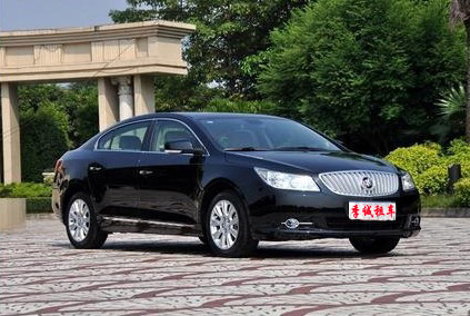 别克君越轿车 5座